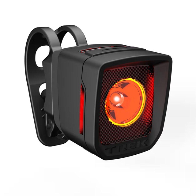 Trek Flare R City II Baklampa