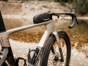 Ridley Kanzo Fast 2.0 SRAM Rival XPLR Gravelcykel Autumn Grey/UD Carbon