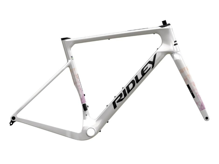 Ridley ASTR Gravel Ramset Pearl White/Peach i gruppen Komponenter / Ramar / Cross/Gravel hos CykelCity (11186)