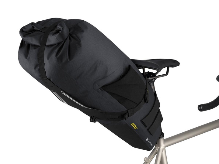 Apidura Expedition Saddle Pack 16L Sadelväska Black i gruppen Tillbehör / Väskor / Bikepacking hos CykelCity (55490)